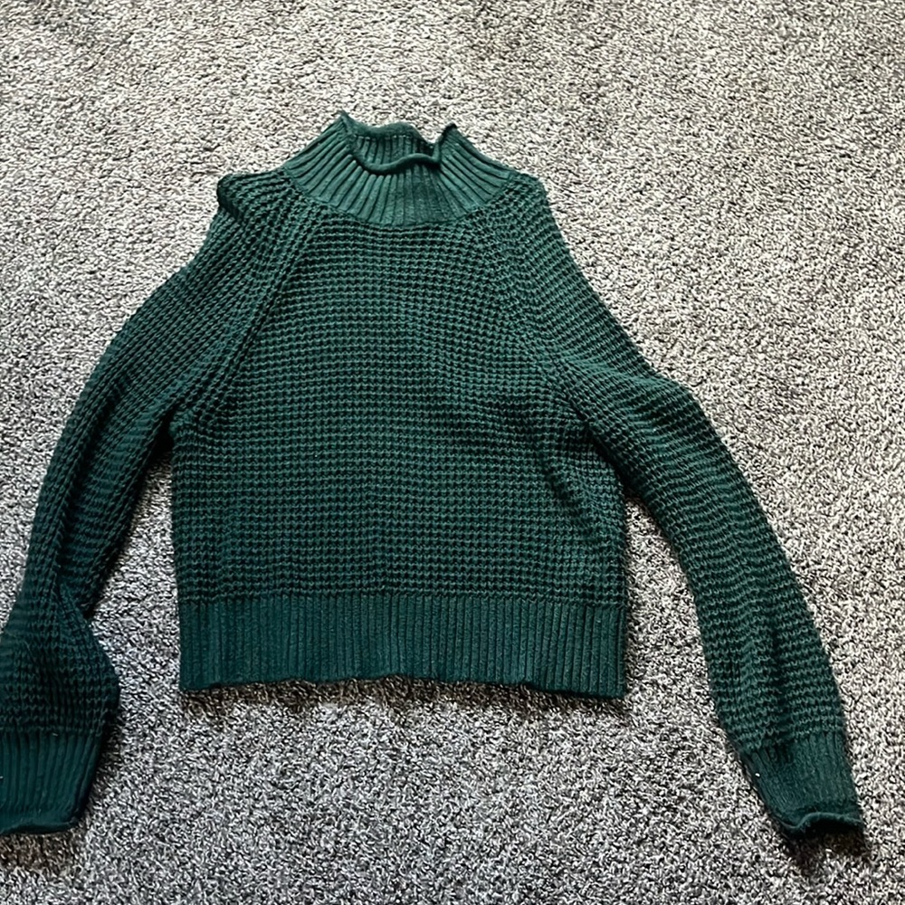 american eagle dark green turtle neck knit sweater